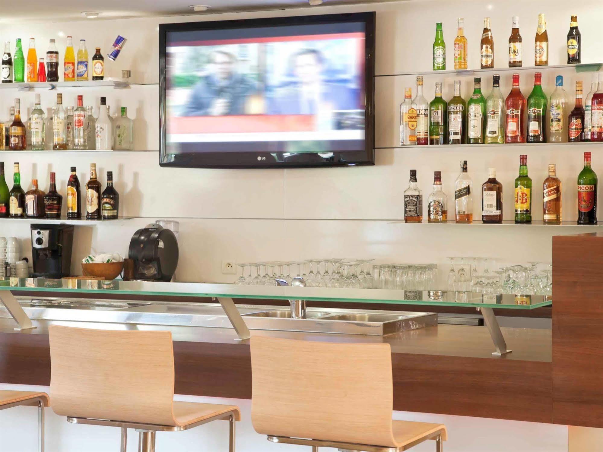 Hotel Ibis Styles Abidjan Marcory Exteriér fotografie
